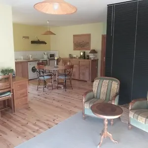 Appartement 45m2, à La Campagne, à 15 Mns Du Puy En Velay, Lantriac