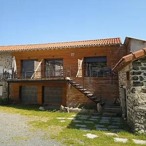 Hébergement de vacances De La Berthe Lea, Lantriac